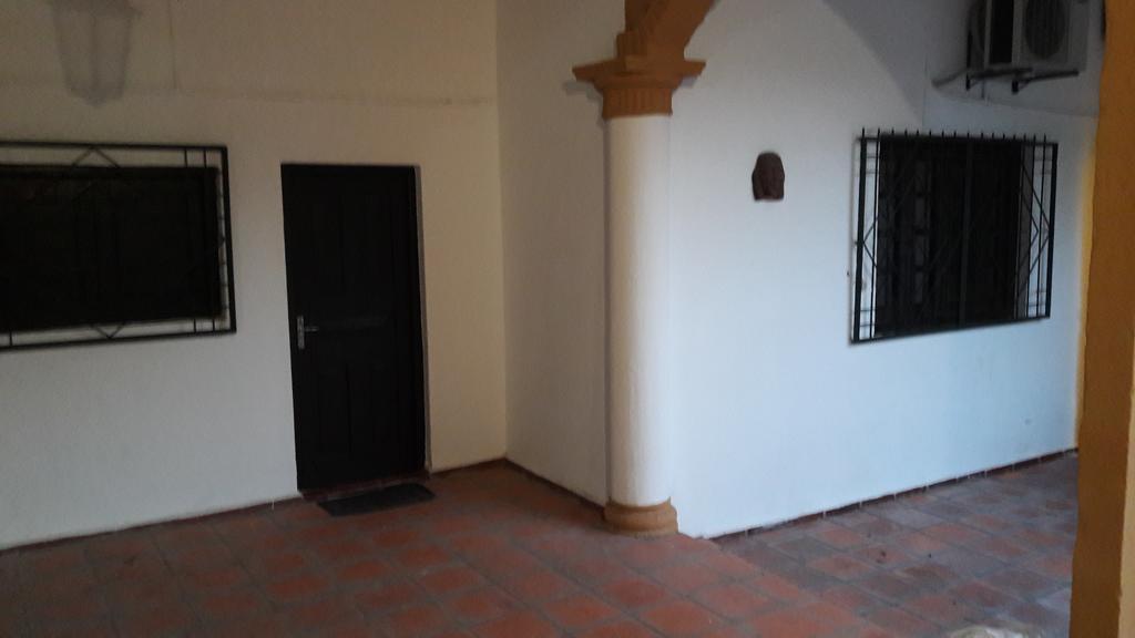 Residencia Leones De Castilla 아순시온 외부 사진